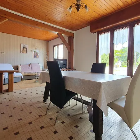 Maison Spacieuse 6 Pers. Pres Avec Jardin - Fr-1-476-204 Tatil Evi *